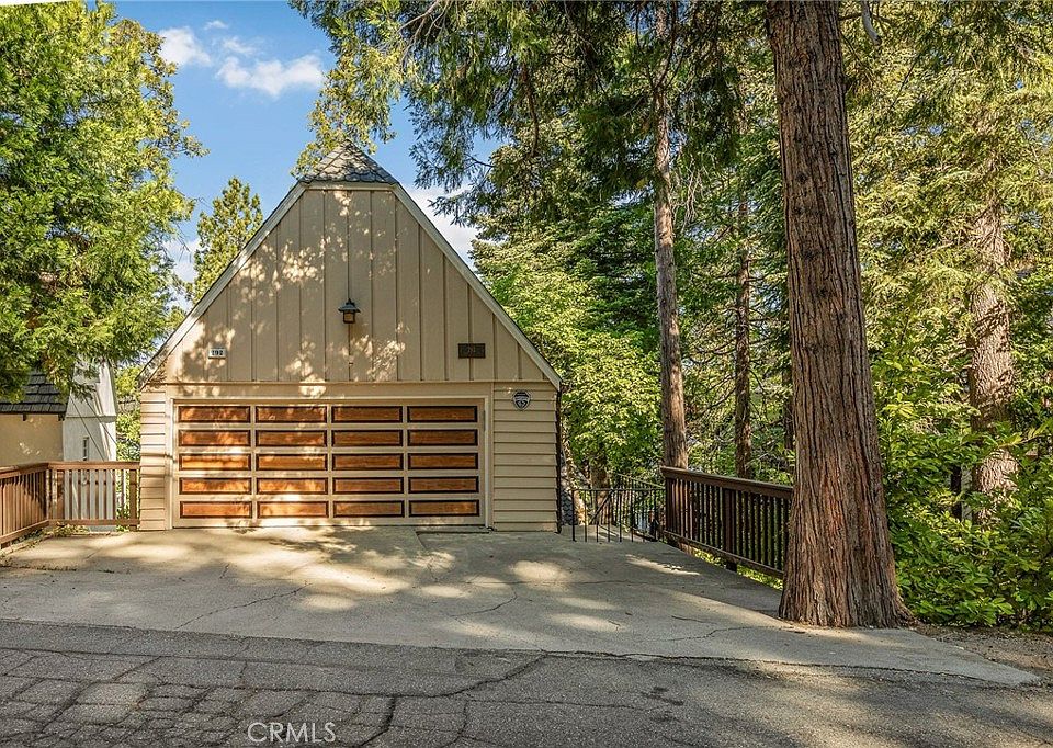 1st image of 292 John Muir Rd