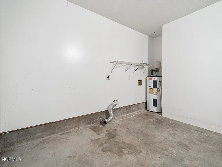 2654 Idlebrook Cir — Photo 14