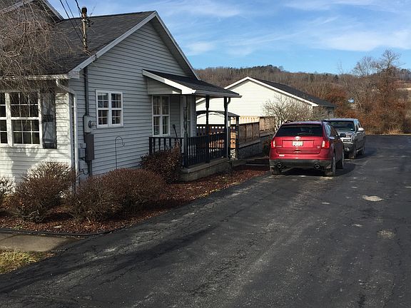 3rd image of 20 Willie Ln