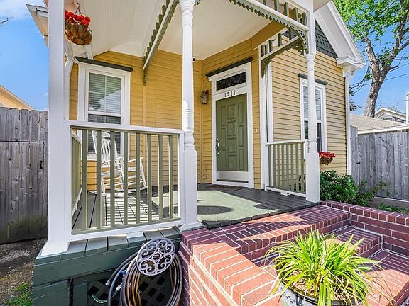 2nd image of 1317 Summer St