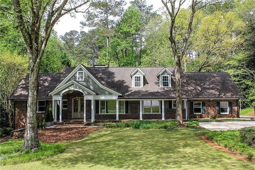 5 bed, 5.0 bath, 4311 sqft, $4,985 — Photo 1