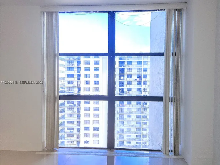 18181 NE 31st Ct #1910 — Photo 14
