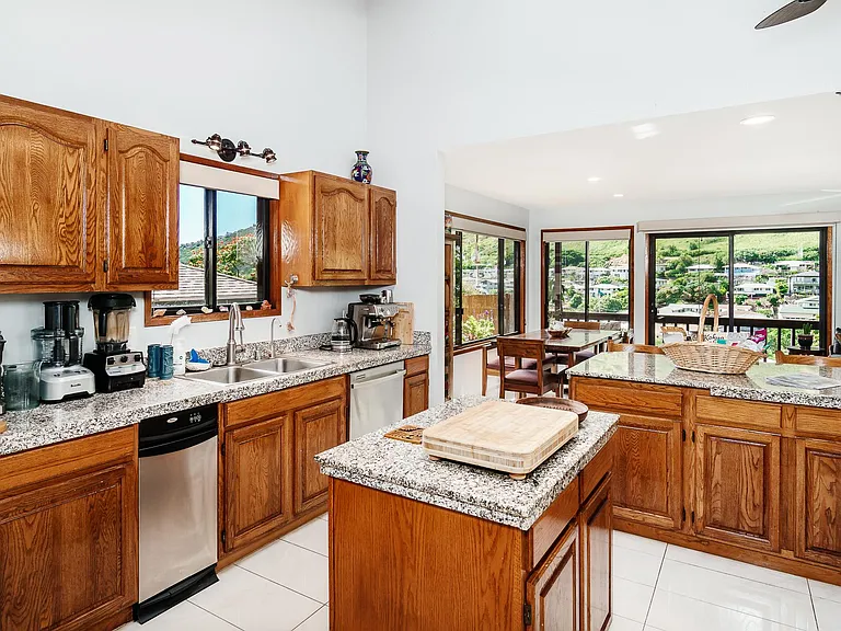 Kainoa Pl — Photo 8