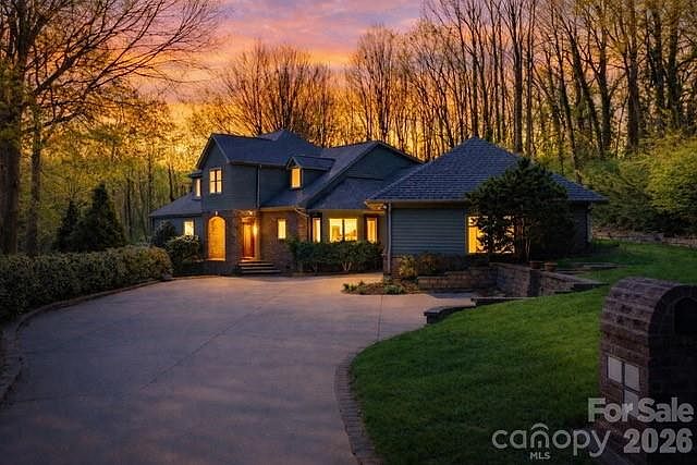 1st image of 421 18th Avenue Ln NW