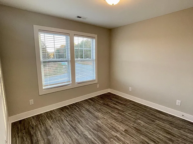 63 English Commons Dr #1 — Photo 35