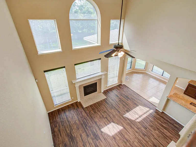 21331 Parham Cir — Photo 29