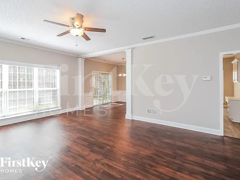 232 Ashland Dr — Photo 4
