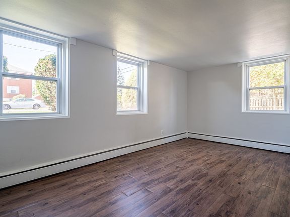 2nd image of 7 Linda Dr APT 1