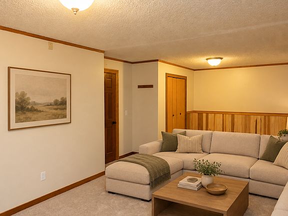 3rd image of 6702 Kara Dr