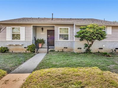 8109 Darby Pl, Reseda, CA, 91335
