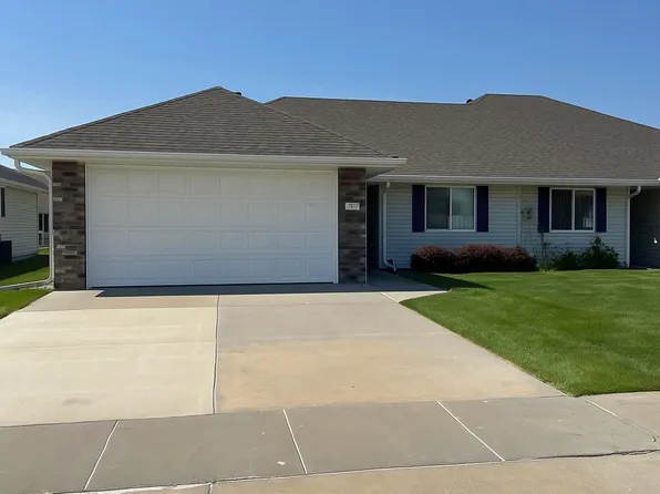 906 Janet Ln, Norfolk, NE 68701