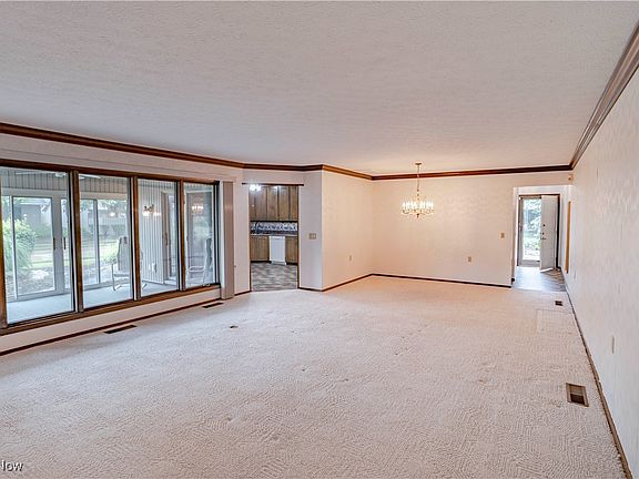 4th image of 12574 Doria Ct