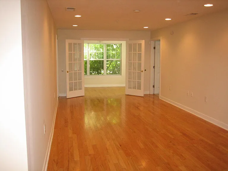 929 Morreene Rd — Photo 15