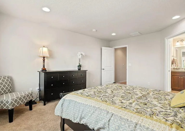 6738 NW 163rd Ave — Photo 5