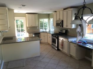 26111 Huerta Dr, Santa Clarita, CA 91355