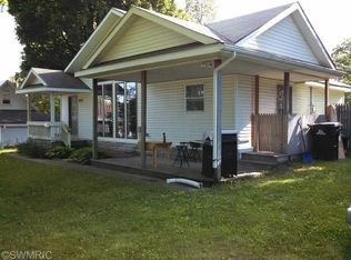 811 2nd Ave, Lake Odessa, MI