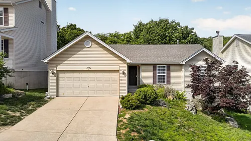 763 Shadow Pine Dr Photo 1