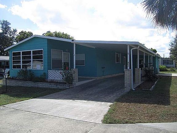 2nd image of 403 Edgemar Ct