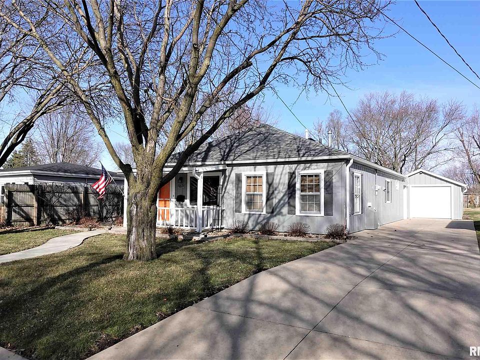 1st image of 969 Hawkinson Ave