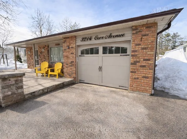3214 Cove Ave, Innisfil, ON L9S 2K7