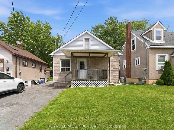 3rd image of 144 McAlpine Ave S