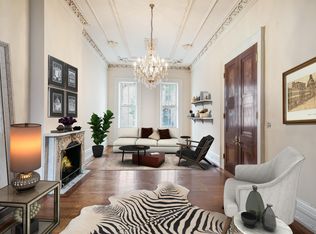 1736 Pine St #1C, Philadelphia, PA 19103