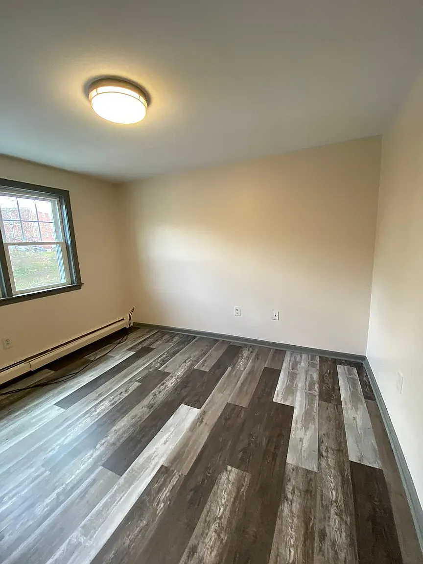 1 bed, $1,400 — Photo 3