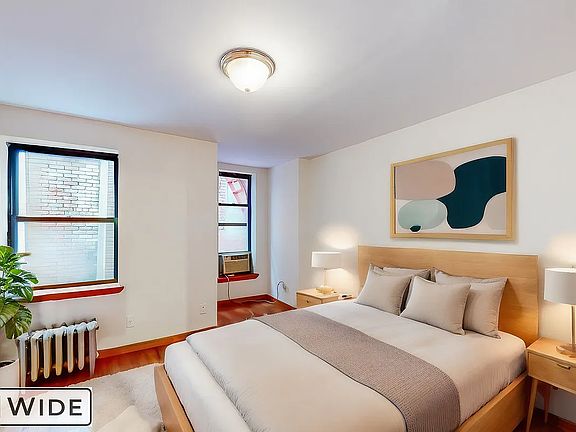 2nd image of 303 E 9th St #1CR