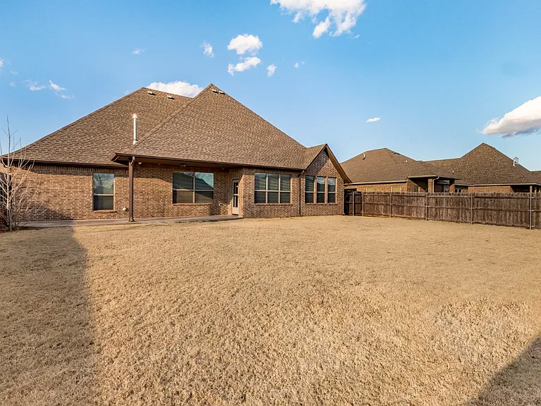 1432 Glenolde Pl — Photo 14