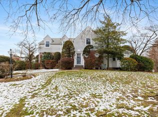 55 Del Rey Drive, Mount Vernon, NY 10552