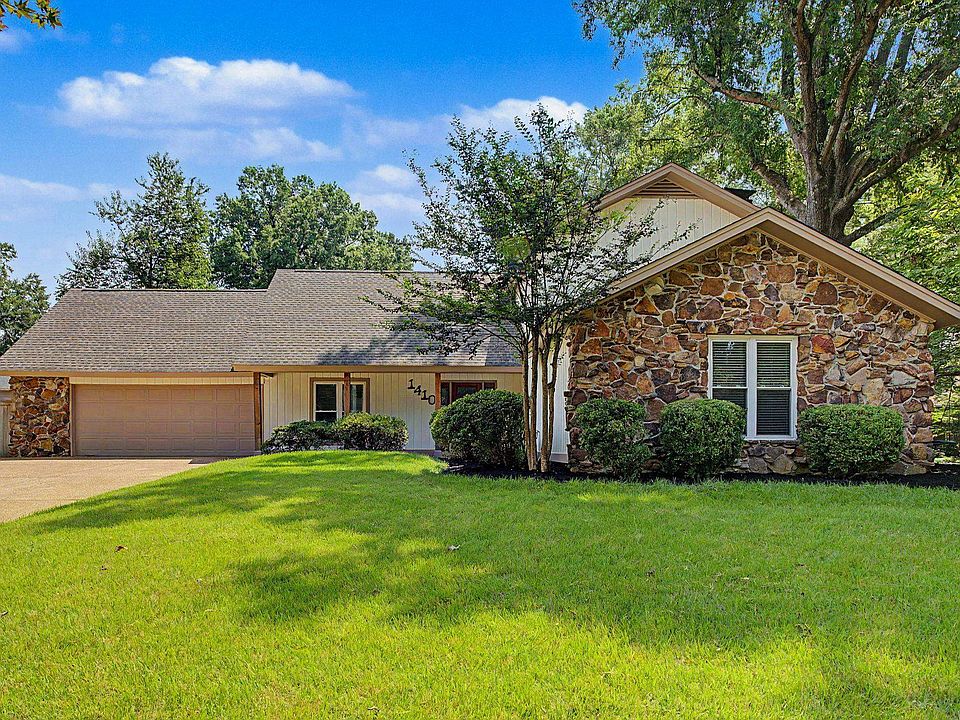 1st image of 1410 Riverwood Cv