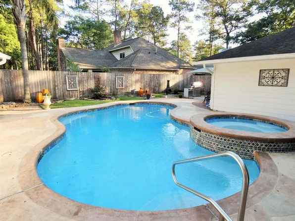 5310 Court Of York, Houston, TX 77069