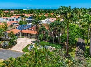 37 Camino De Las Tortolas, Dorado, PR 00646