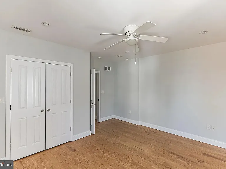 1230 S 19th St — Photo 15