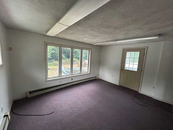 3rd image of 181 Boyce St
