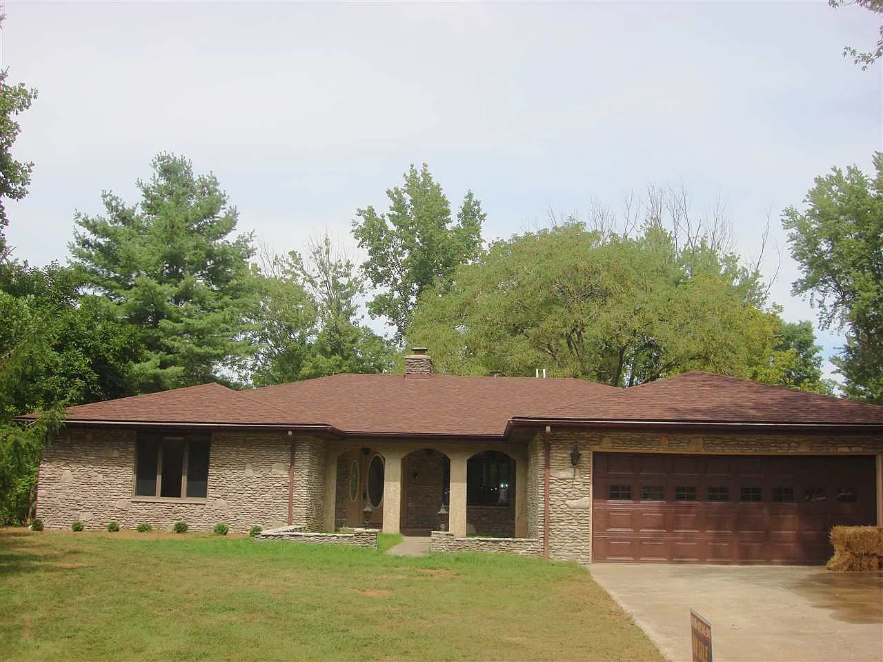307 E Lakewood Dr photo 1