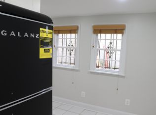 529 4th St SE APT A, Washington, DC 20003