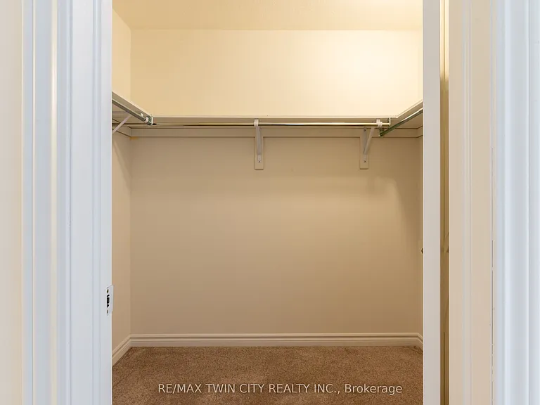 33 Dennis Ave — Photo 16