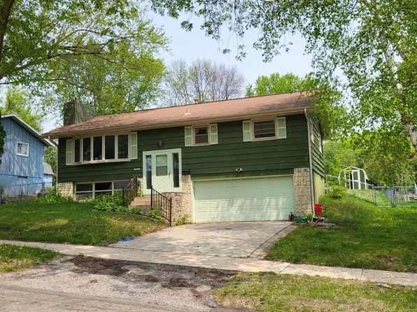519 28th St NW, Rochester, MN 55901