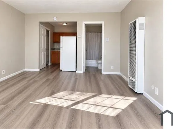 7975 Macarthur Blvd, Oakland, CA