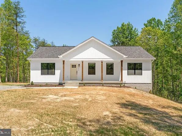 675 Vawter Corner Rd, Louisa, VA 23093