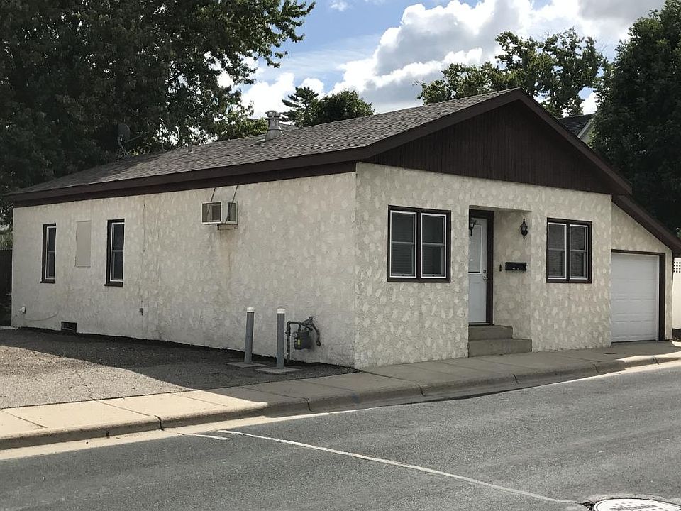 1st image of 111 Central Ave S
