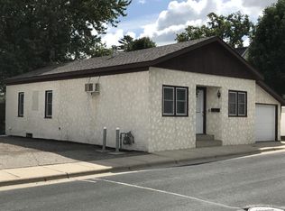 111 Central Ave S, New Prague, MN 56071