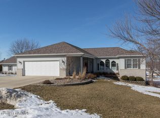 217 E Maple St, Dover, MN 55929