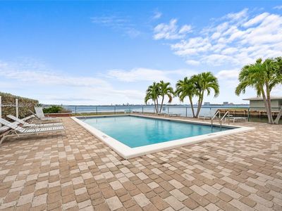 1700 NE 105th St APT 505, Miami Shores, FL, 33138