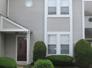 26 Maple Dr, Conshohocken, PA 19428