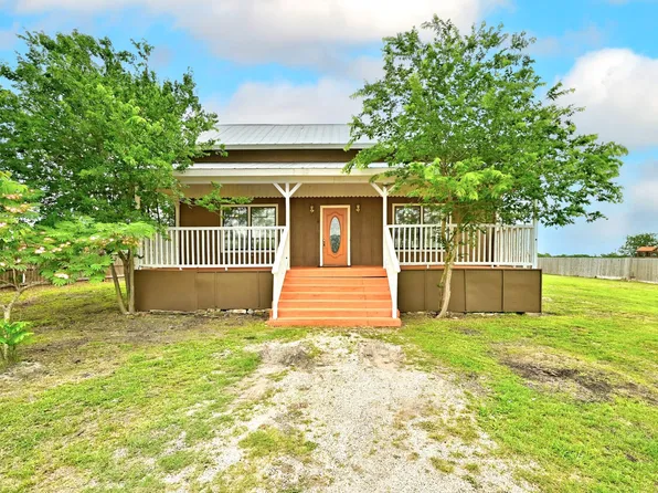 320 Sunset Ridge Rd, Maxwell, TX 78656