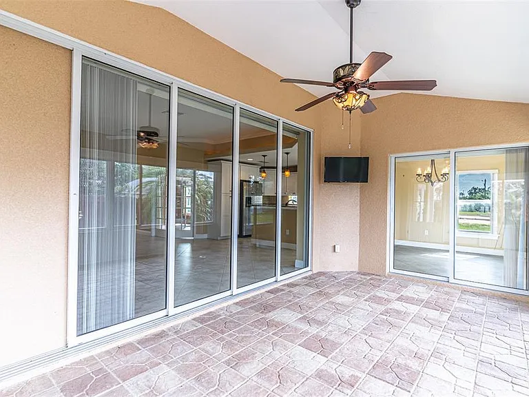 3715 Sebring Pkwy — Photo 15
