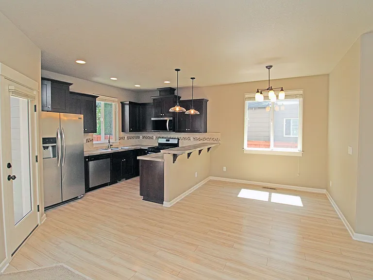 12654 Pavilion Pl — Photo 7
