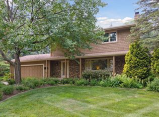15110 Williston Ln, Minnetonka, MN 55345